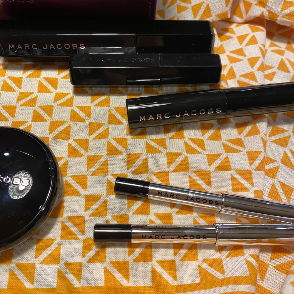 Marc Jacobs Bundle - Picture 2 of 4